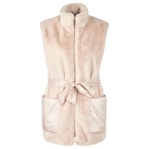 $500 | Marc Cain | Cuddly Faux Fur Waistcoat Vest Soft Bisque N1 US4 Cream Belt